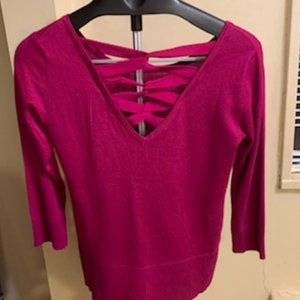 Cable and Gauge sweater w/ cris-cross ribbon back